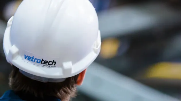 Vetrotech employee with safety helmet