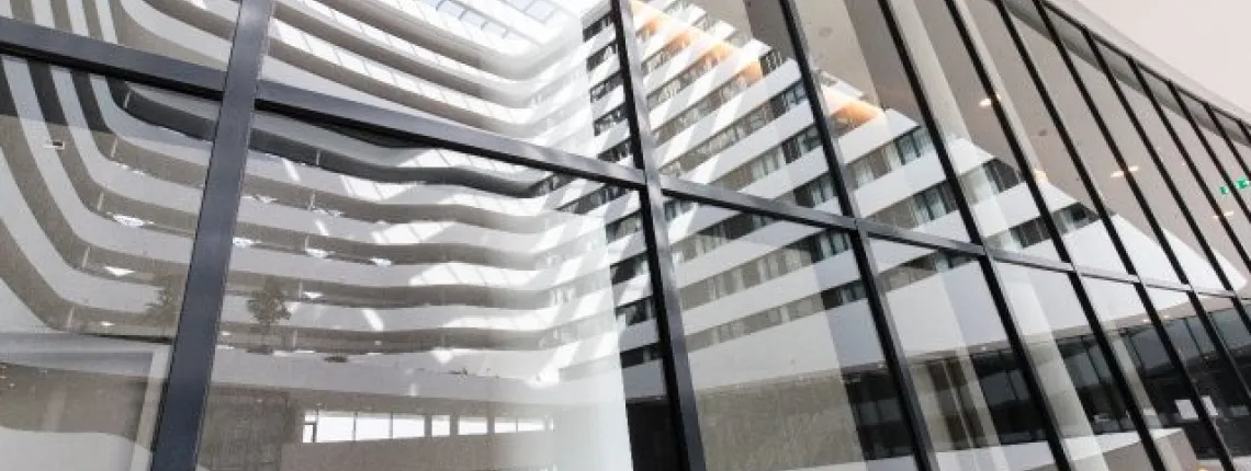 Hilton Amsterdam Vetrotech Reference Project NL 07