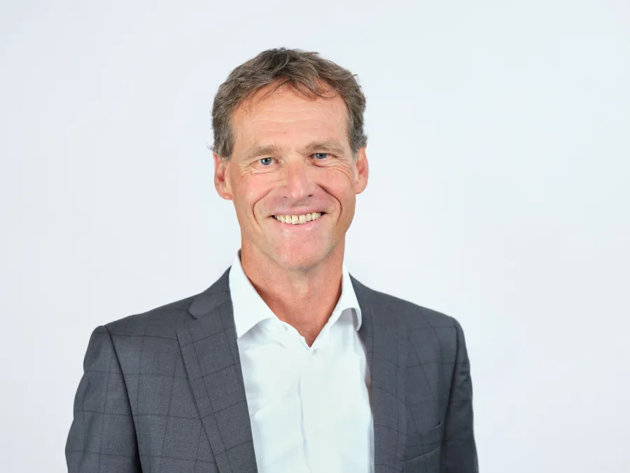 Vetrotech Saint-Gobain's CEO RETO COMETTA 