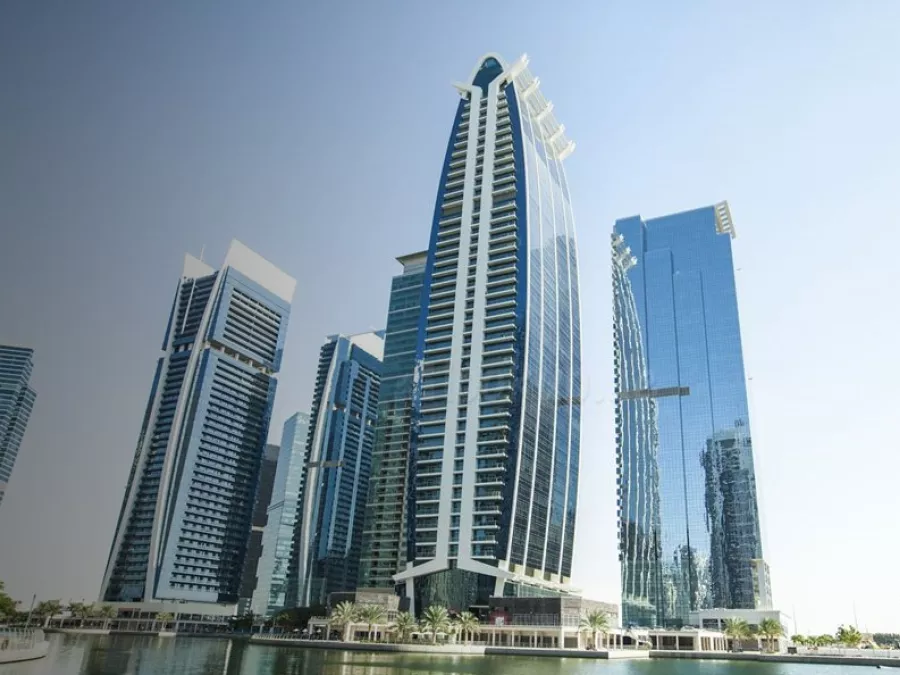 Vetrotech Saint-Gobain History 2015 - Entering Middle East