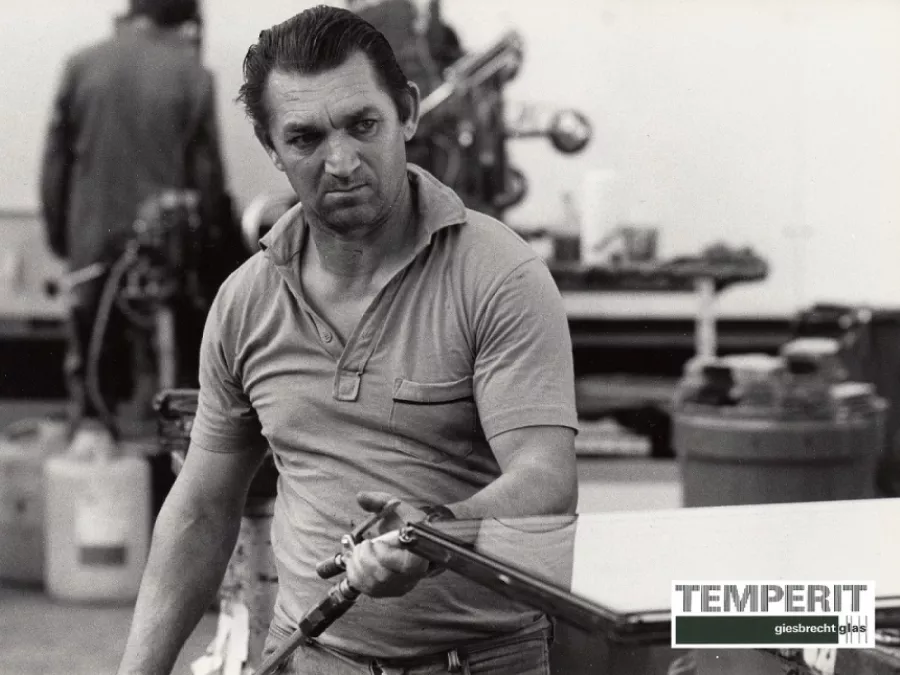 Temperit History 1962