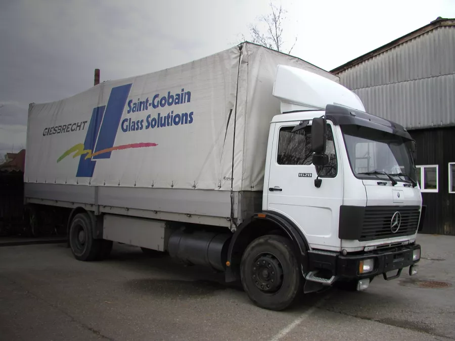 History 1995 - Saint-Gobain acquisition