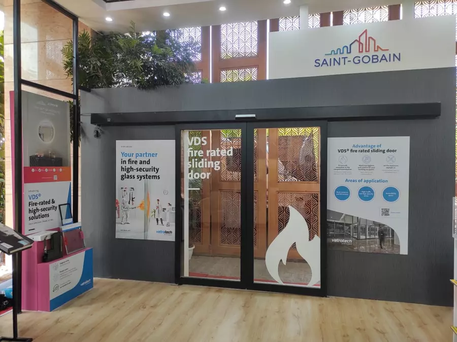Installation doors
