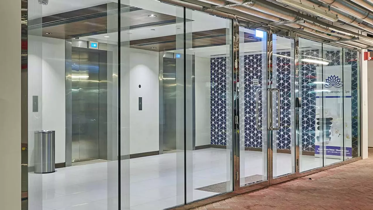 HYATT PALACE - Photo 1